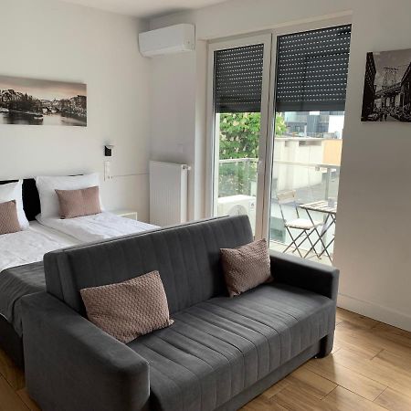 Apartamenty Garbary 32 Z Klimatyzacja - Air-Conditioning Poznań Kültér fotó
