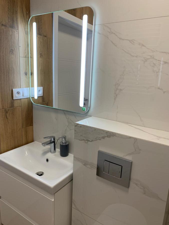 Apartamenty Garbary 32 Z Klimatyzacja - Air-Conditioning Poznań Kültér fotó