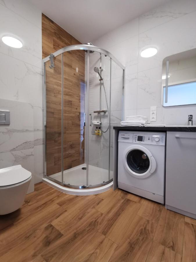 Apartamenty Garbary 32 Z Klimatyzacja - Air-Conditioning Poznań Kültér fotó